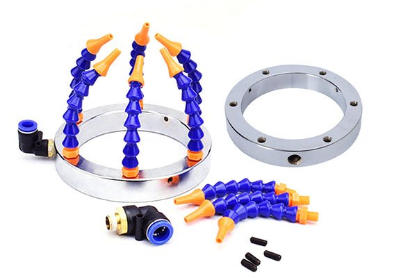 Flexible Plastic Coolant Pipe - modular hose with different nozzle shapes